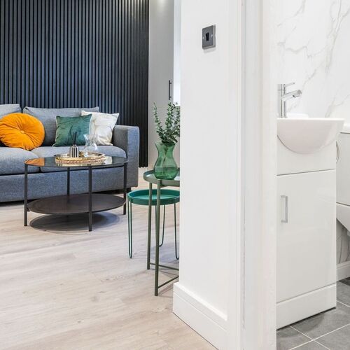 20A Drayton Road, Bletchley MK2 3EJ