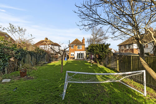 Downs Avenue, Eastbourne