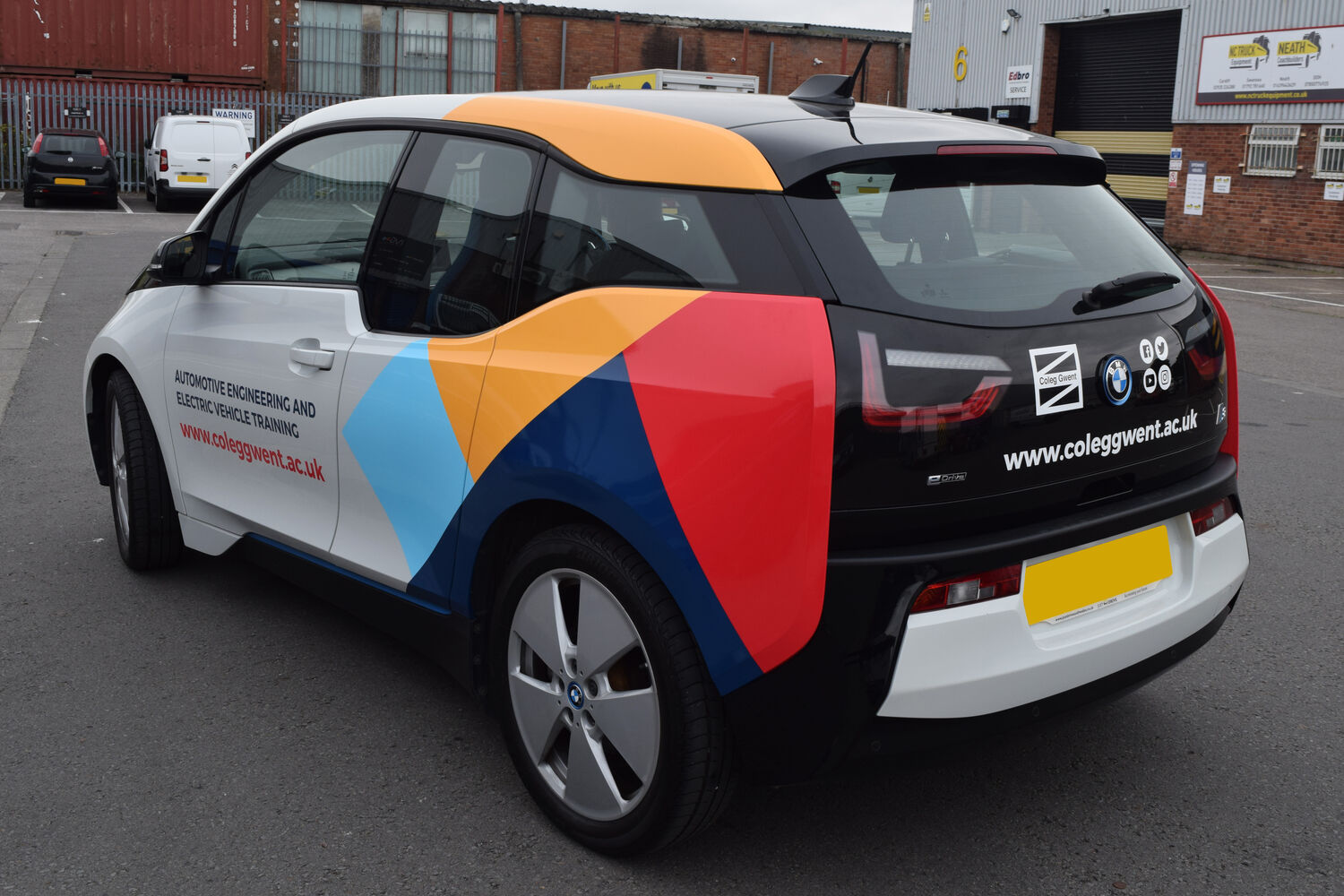 Coleg Gwent - BMW i3