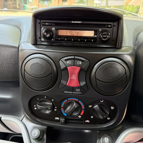 2008 Fiat Doblo 1.9 MJet Camper Van 2 Berth - Freedom Campers