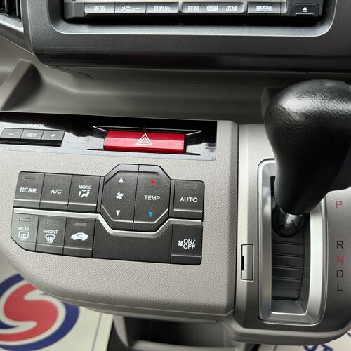 2009 (59)reg Honda Stepwagon Camper Day Van - Rear Conversion - 2.0 Petrol - Auto