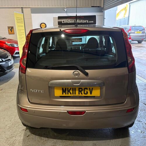 2011 (11) NISSAN NOTE ACENTA 1.6 5 DOOR AUTOMATIC