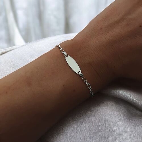 Silver ID bracelet with figaro chain