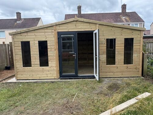 #PVC101 18x10 Apex Summer House