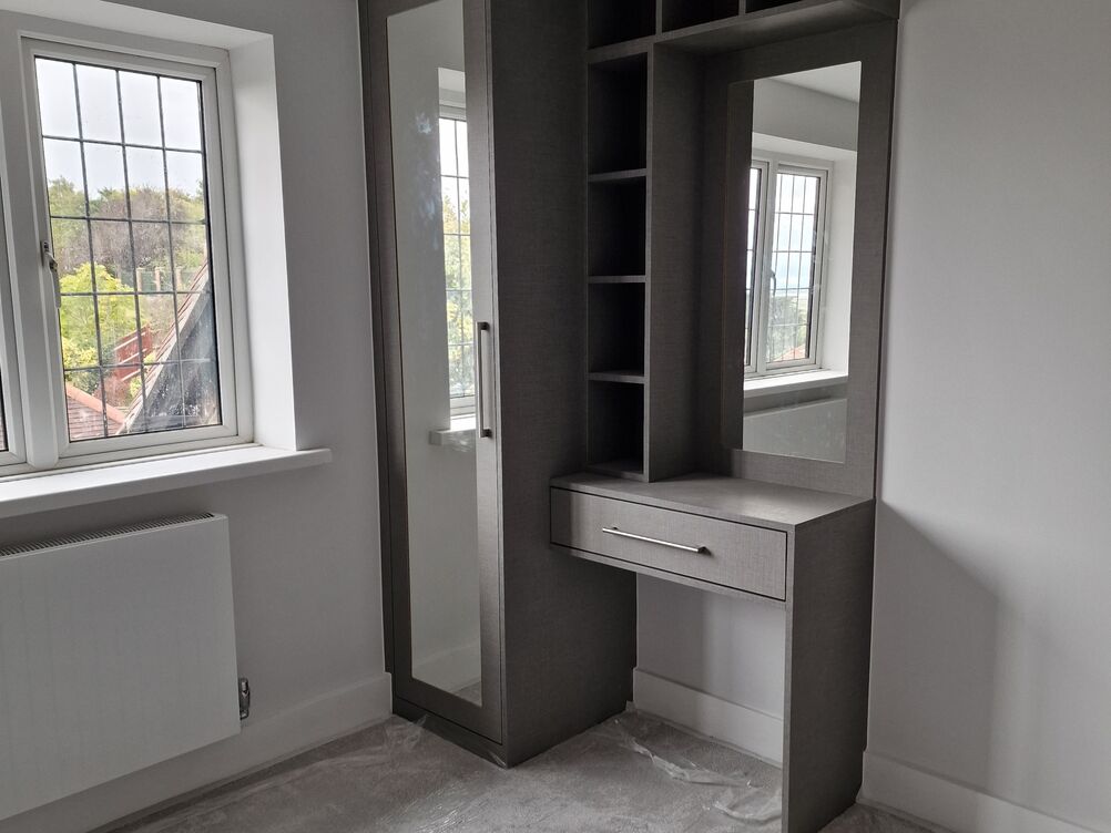 5 Bedroom double extension and full refurbishment 