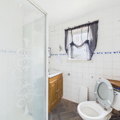 Catacol Avenue, Saltcoats, KA21 6AD