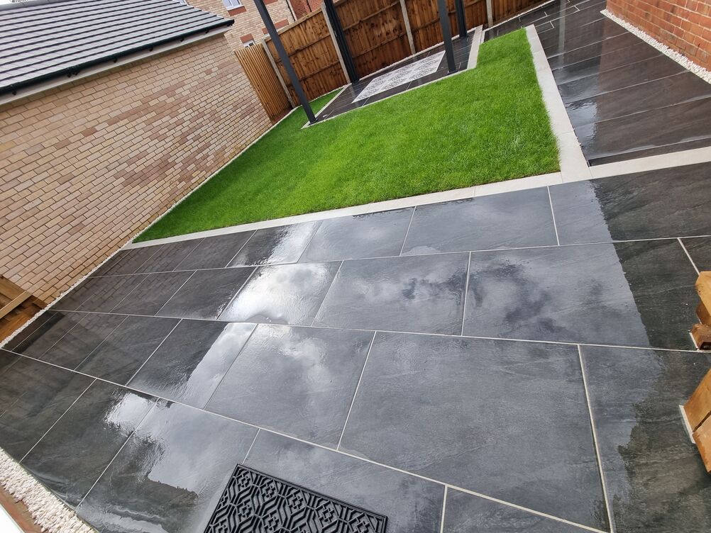 Gallery | Hd Landscaping | Landscape Gardening | Garden Maintenance Leighton Buzzard | Garden Design Bedfordshire