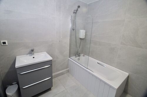 Gimson Road, Western Park, LE3 6DZ