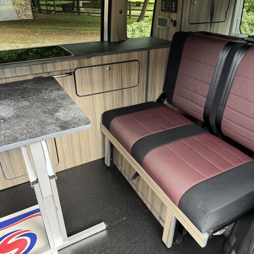 2009 Nissan Serena 2.0 Petrol Automatic Camper Van 2 Berth