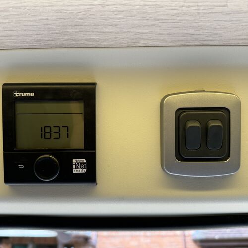 2020 Roller Team Toleno R 4 Berth Camper Van Fiat Ducato 2.3 MJet - 1 Owner