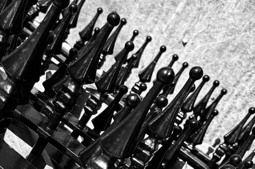 900mm high spear top railing panel