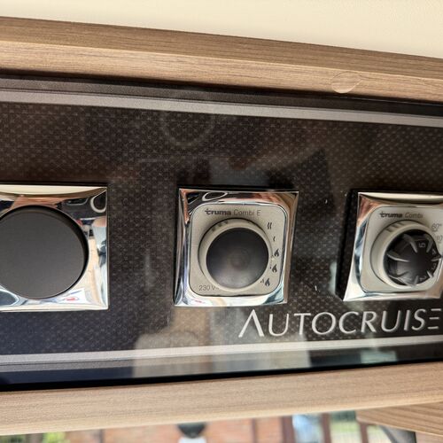 2015 65reg Autocruise Rhythm Peugeot Boxer - 1 Owner - Full History