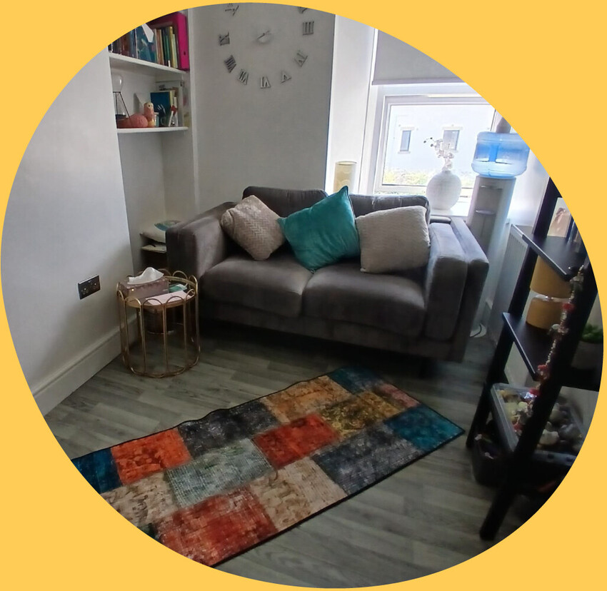 Sue Rees Counselling therapy room