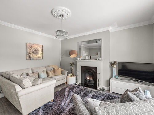 Bellsdyke Road, Larbert, FK5 4HF