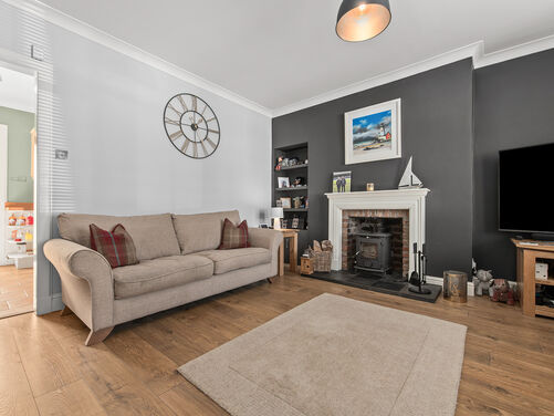 Newlands Road, Brightons, FK2 0DE