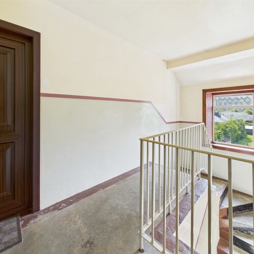 West Main Street, Darvel