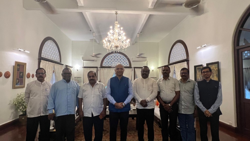 தமிழ் தேசிய கூட்டமைப்புக்கும் இந்திய உயர் ஸ்தானிகருக்கும் இடையிலான சந்திப்பு