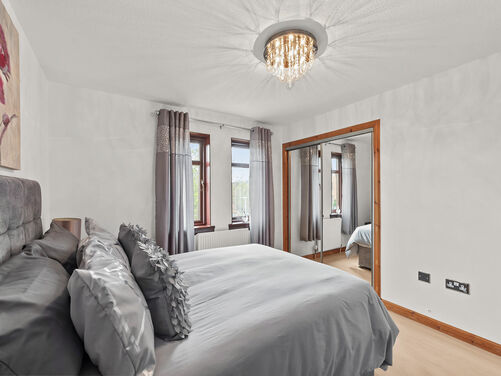 Orchard Grove, Polmont, FK2 0XE