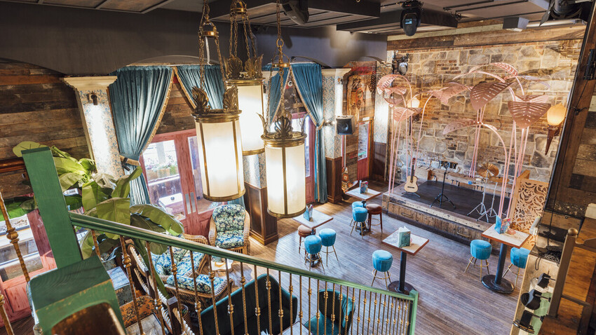 Sports, Leisure & Entertainment