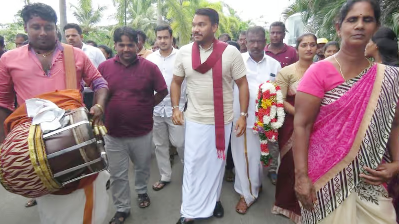 தமிழரின் வாக்குகளைப்பற்றி நீலிக்கண்ணீருடன் அரசியல்வாதி