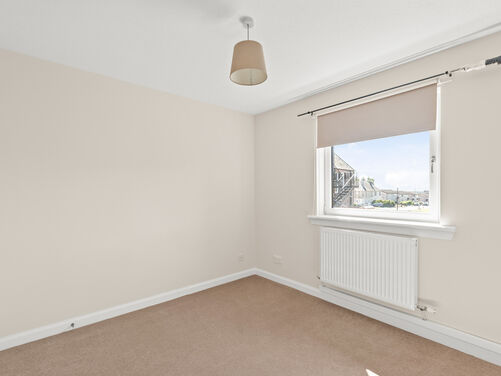 Stirling Road, Tullibody, FK10 2QE