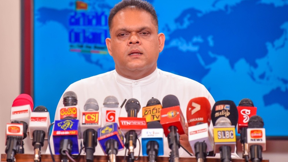 பொருளாதார பரிமாற்ற சட்ட மூலத்தை எதிர்க்கின்றனர்