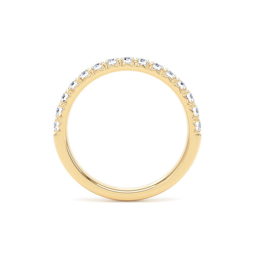 Round brilliant cut fishtail set diamond ring