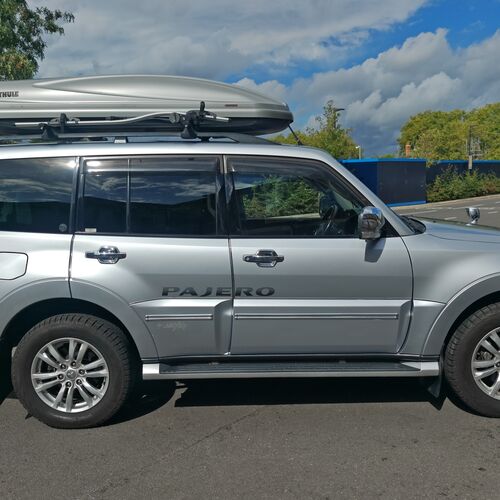 MITSHUBISHI Pajero Shogun 3.8 V6 2012 - Petrol Euro5 Ulez Compliant
