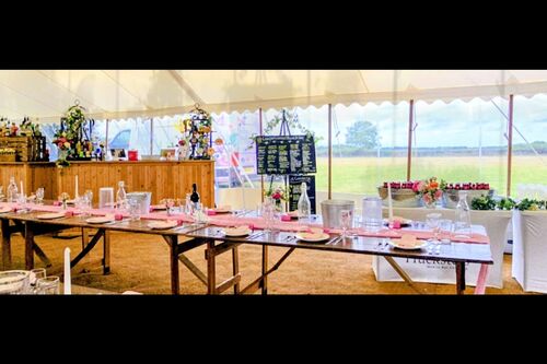 Gallery | Jolly Hucksters Mobile Bar Company | mobile bar Hertfordshire/mobile bar Buckinghamshire/mobile bar Hertfordshire/Wedding bar Buckinghamshire | wedding bar Hertfordshire | Real ale events bar /corporate events Hertfordshire/party bars Buckinghamshire/charity event bars