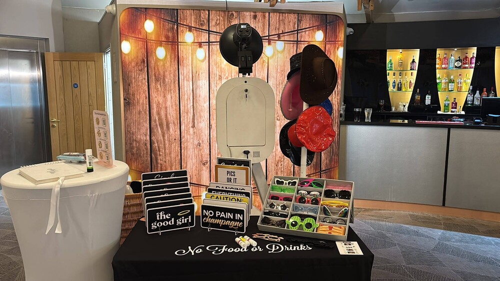 Langstone Quays Wedding Photo Booth | Pic Me! Hampshire