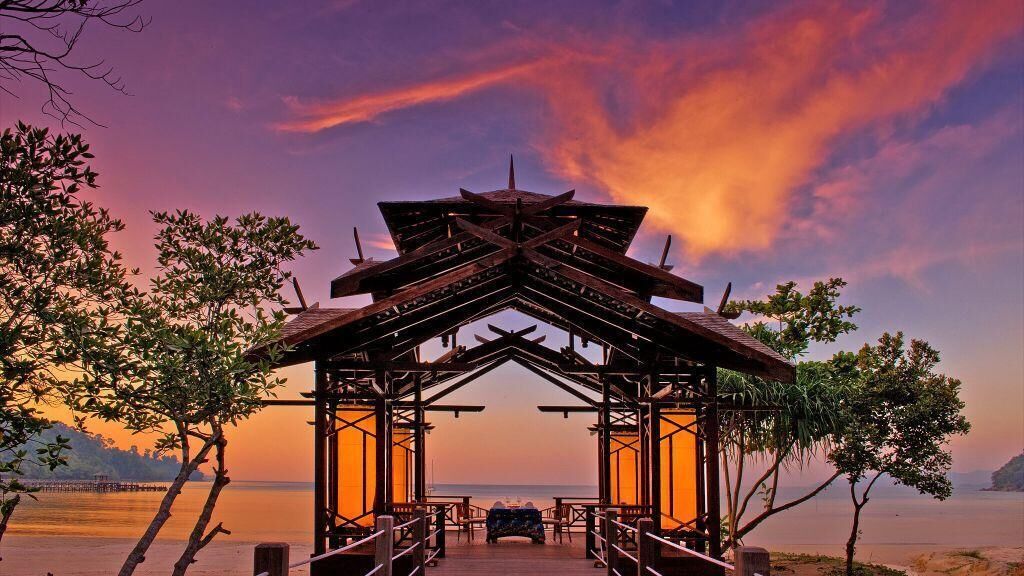 Bunga Raya Island Resort