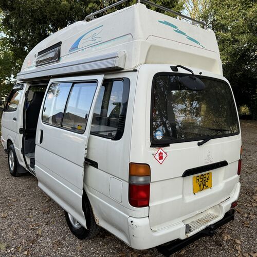 1997 Toyota HiAce Camper Van - High Top - 2.8TD - Auto - Pro Conversion