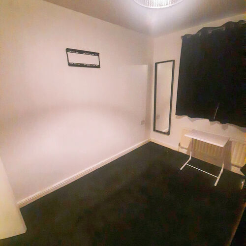 1 BED HOUSE FOR RENT