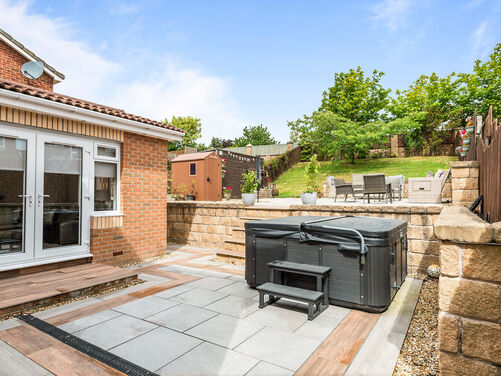 James Smith Avenue, Maddiston, FK2 0FP