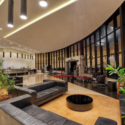 ** FULLY BOOKED **  Viale Cataratas - Category: 4 STAR