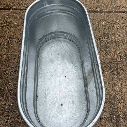 4ft oval stock tank