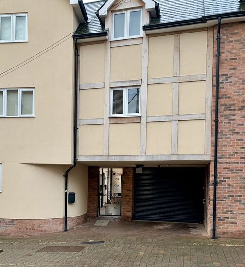 Gallery | Holidayhouseludlow.co.uk | Self Catering Accommodation in Ludlow | Rental Home in Ludlow Town Centre with Secure Private Parking | Historic Places To Stay in Ludlow Shropshire
