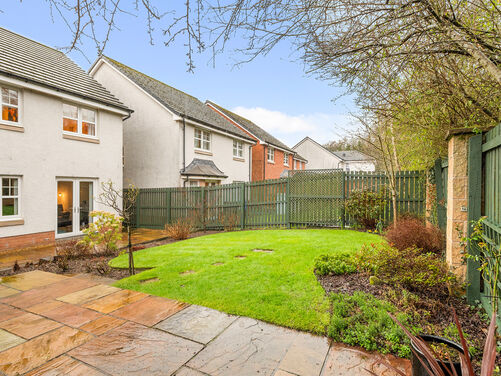 Denbecan, Alloa, FK10 1QZ