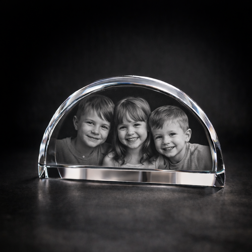 Nairn Half Moon 3D Crystal