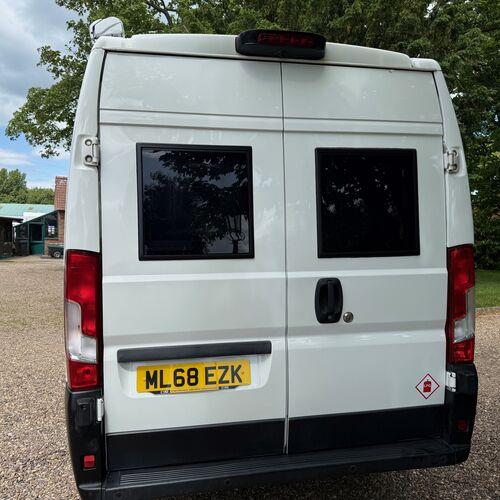 2018 Peugeot Boxer Camper Van 2.0 HDi Pro L4H2 XLWB - Pro Conversion 