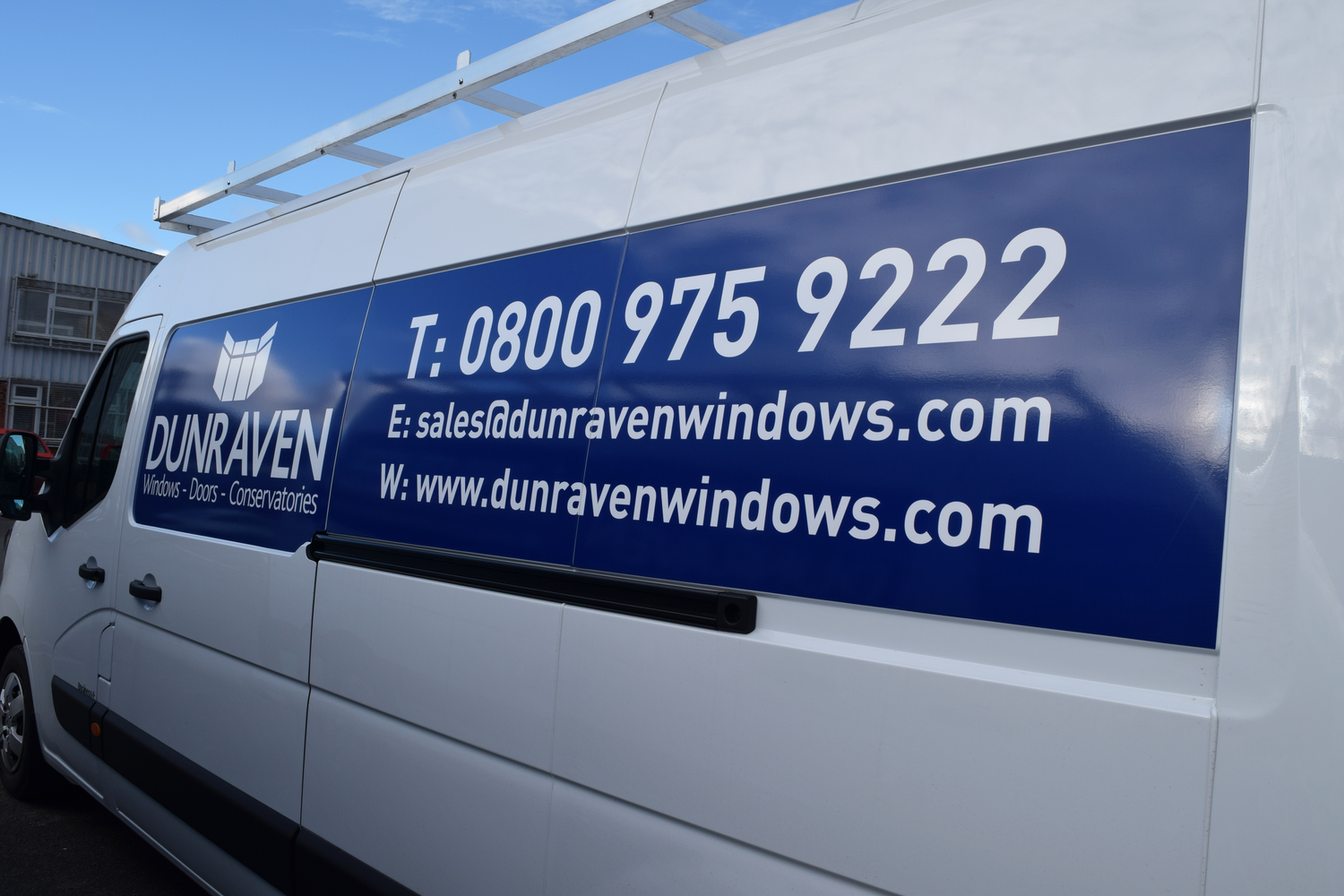 Dunraven Group (Dunraven Windows) - x8 Renault Master 