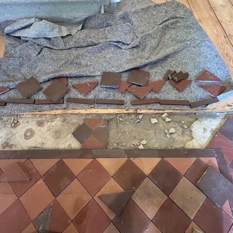 Gallery | A J B Ceramics | Tile Cleaning Leicester | Tile Restoration Leicestershire | Tile Polishing Nottinghamshire