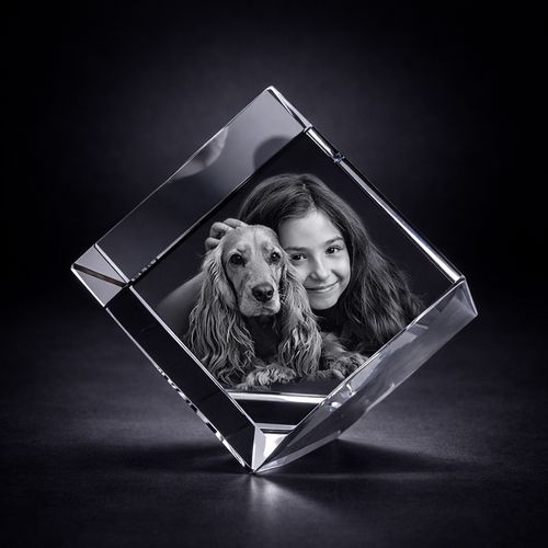 Iona 3D Crystal Cube Photo Gift UK 8×8×8 cm