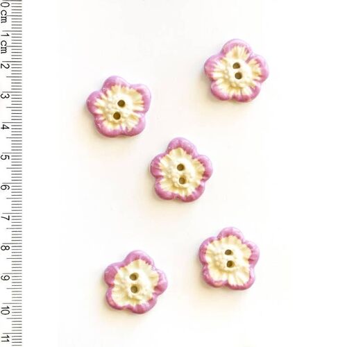 Flower Buttons by Incomparable Buttons