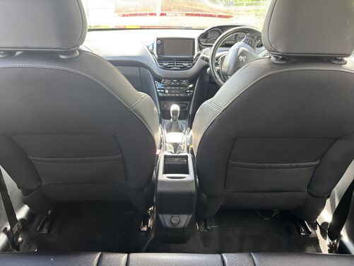 Peugeot 2008 1.2 PureTech Allure Euro 6 5dr