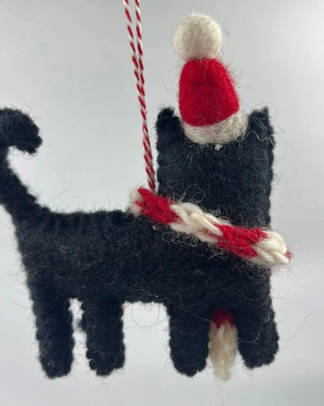Handmade Felt Christmas Cat Ornament/Decoration