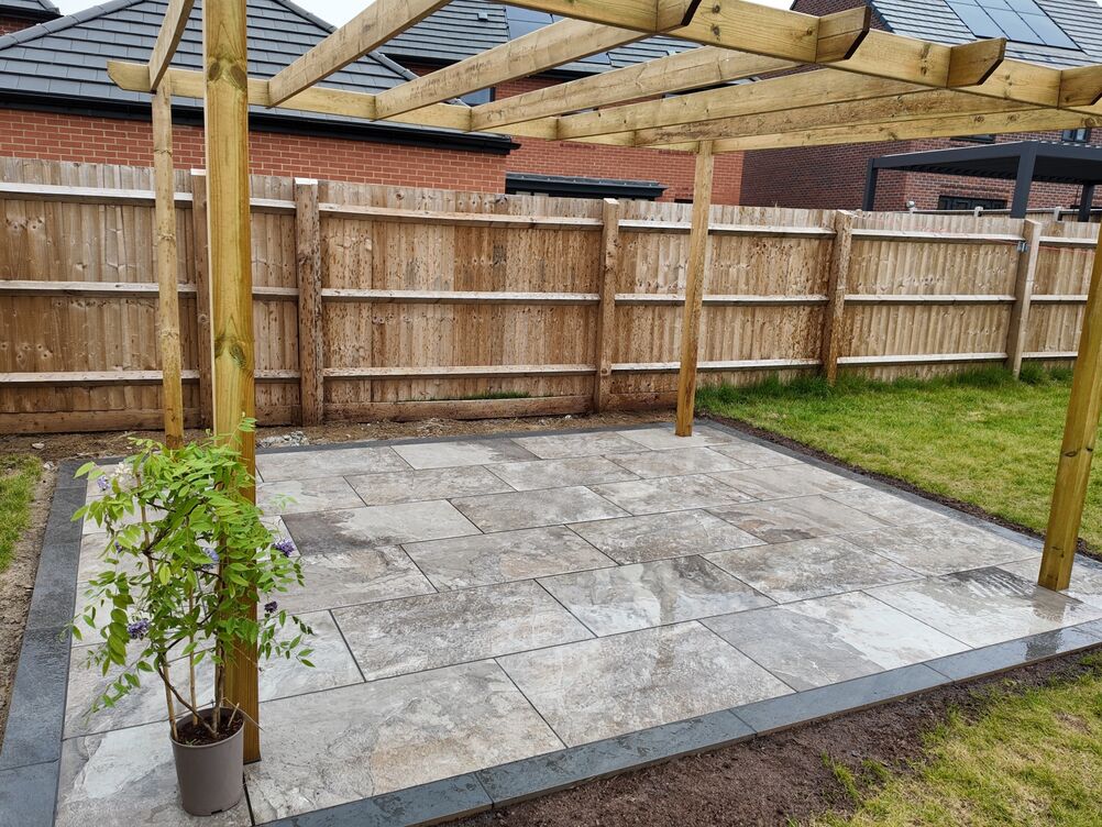Gallery | Hd Landscaping | Landscape Gardening | Garden Maintenance Leighton Buzzard | Garden Design Bedfordshire