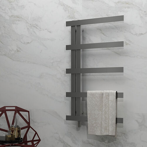 BRUSHED STEEL FINISH