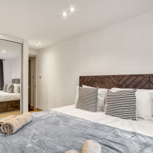 Hall Road, Flat 28, London, NW8