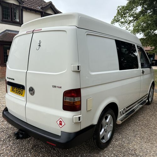 VW Transporter T5 T30 130 2.5TDi Camper Van 2 Berth